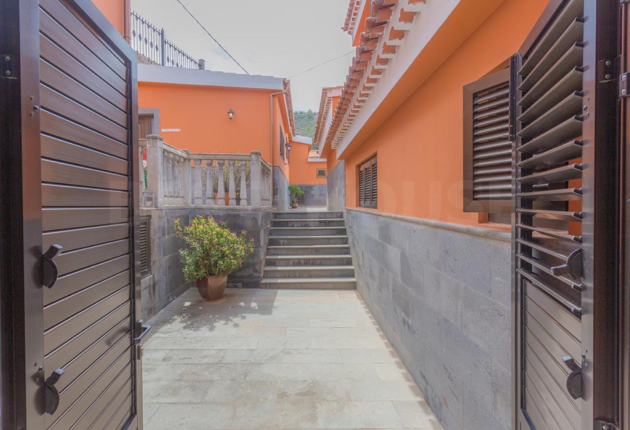 Fantastic Rural House With Pool And Terrace Vakantiehuis *