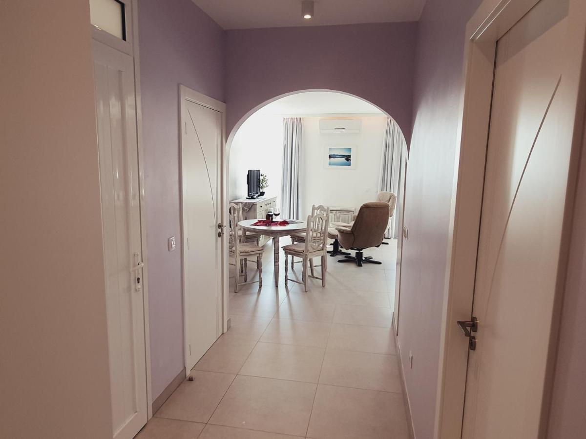 Elegant And Spacious With Sea Vieuw *