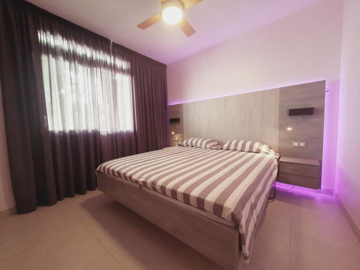 Elegant And Spacious With Sea Vieuw Mogan