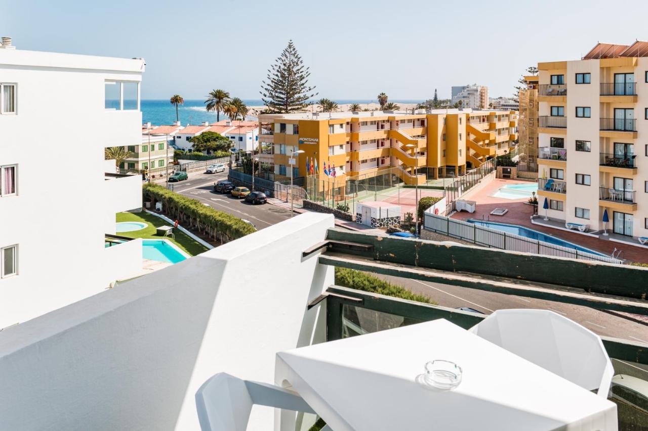 Roca - Playa del Inglés