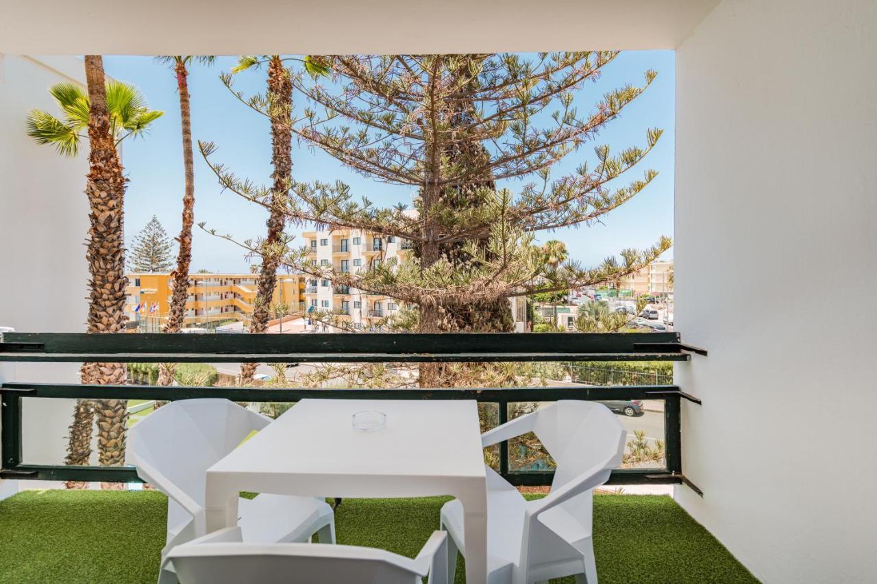 Roca - Playa del Inglés