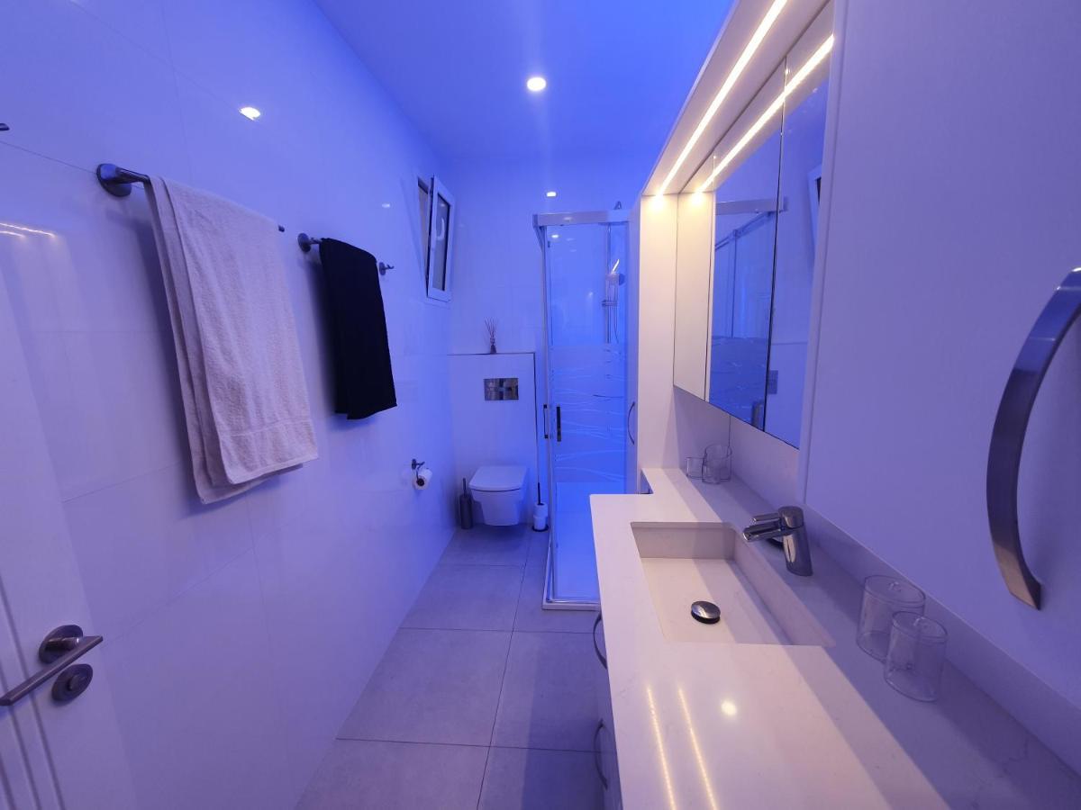 Elegant And Spacious With Sea Vieuw * Mogan