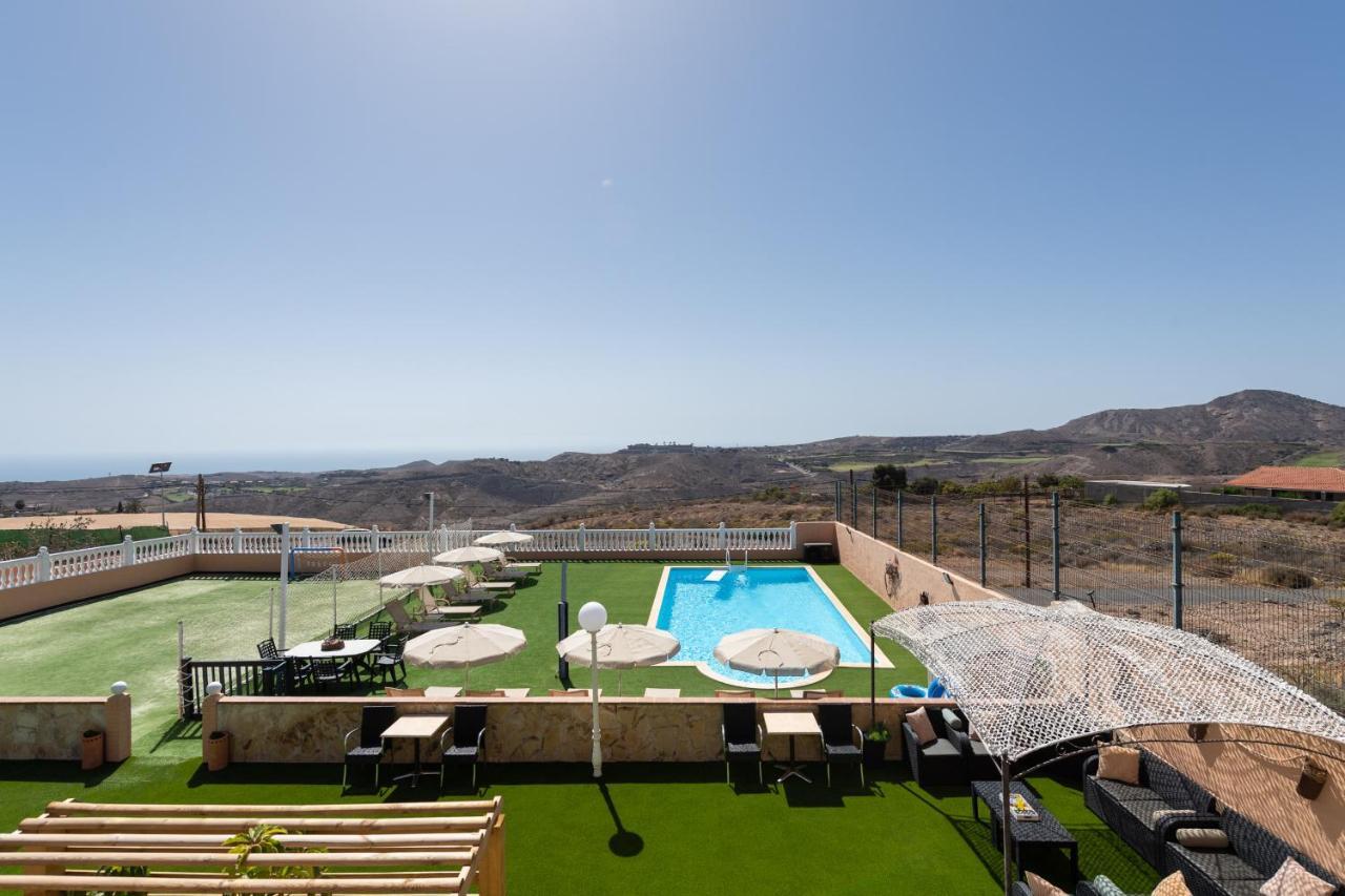 Casa Adara - Heated Pool Included Chalet