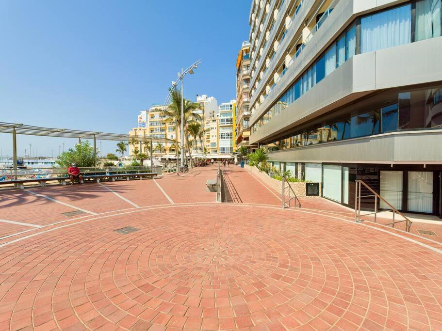 Spectacular Views In Part Of Canteras Las Palmas