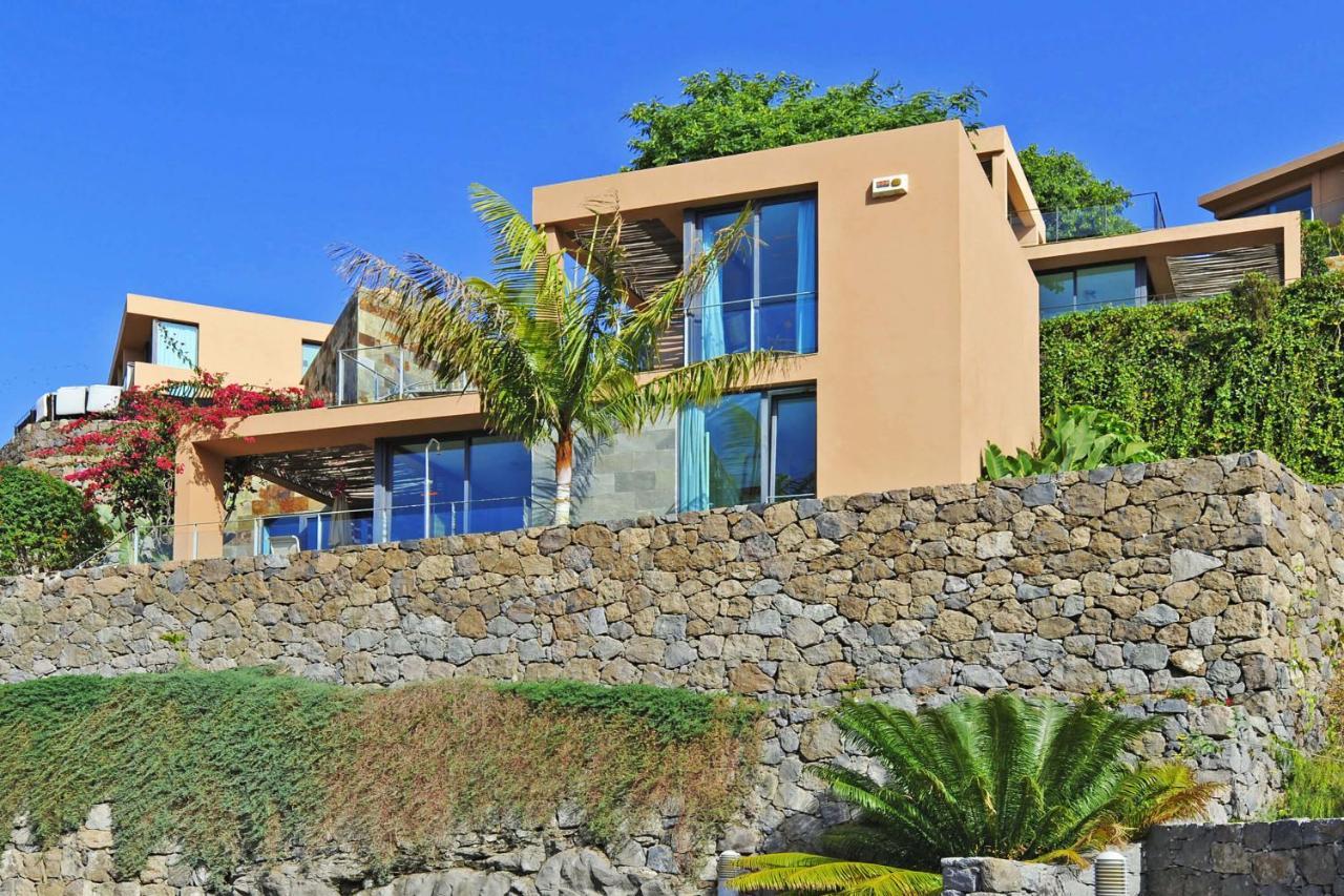Salobre Lagos 10 *