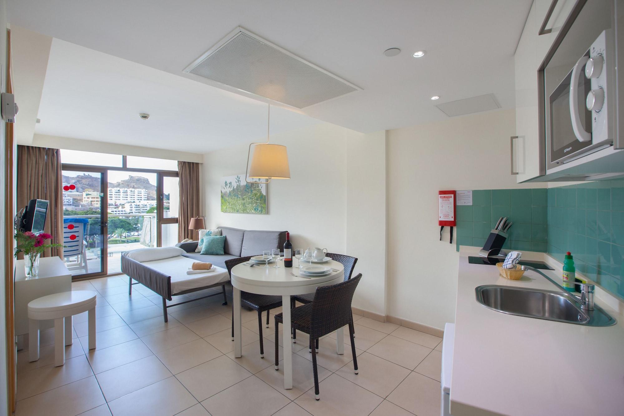 Apartahotel Revoli