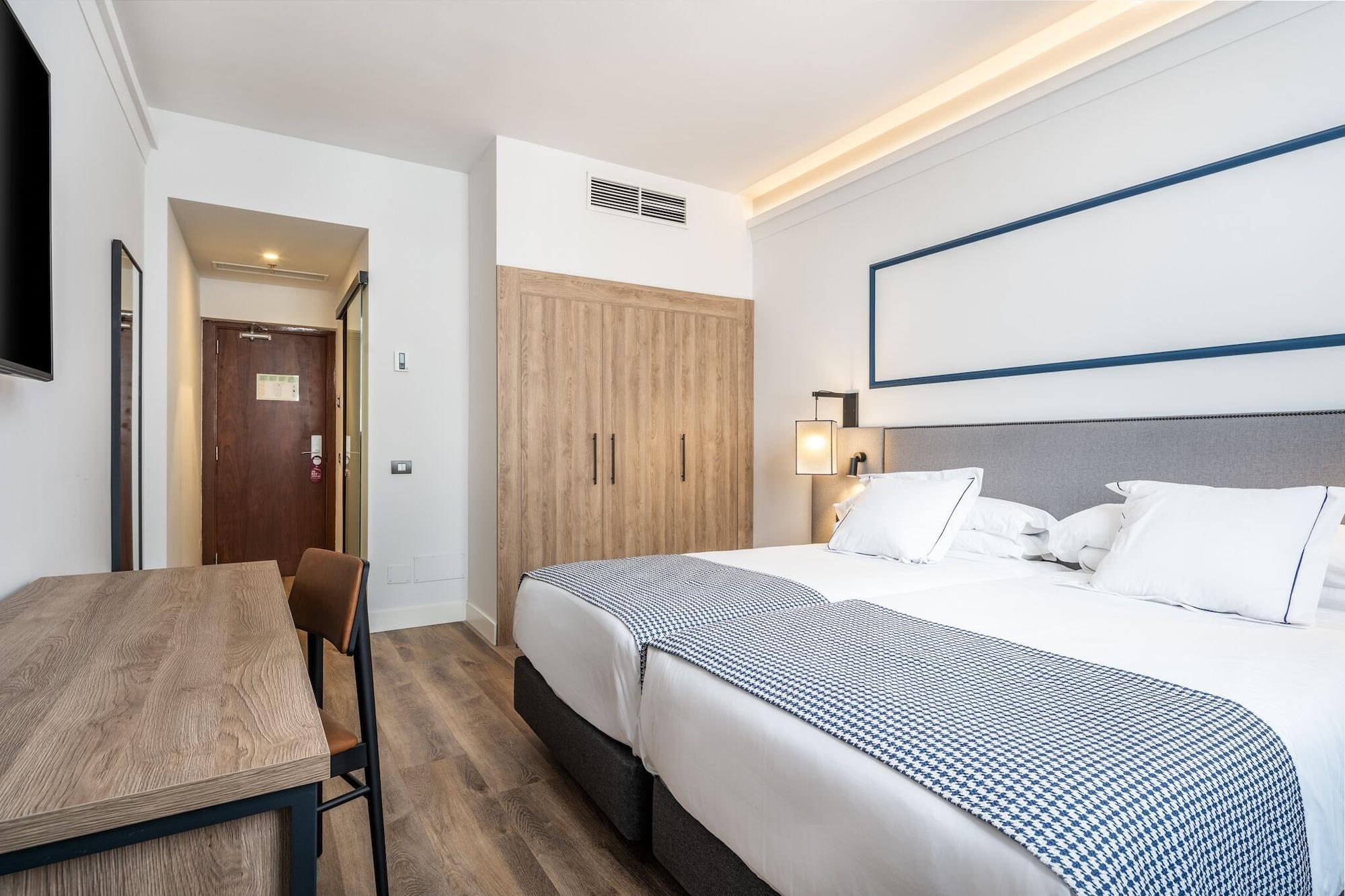 Livvo Fataga Hotel 4*