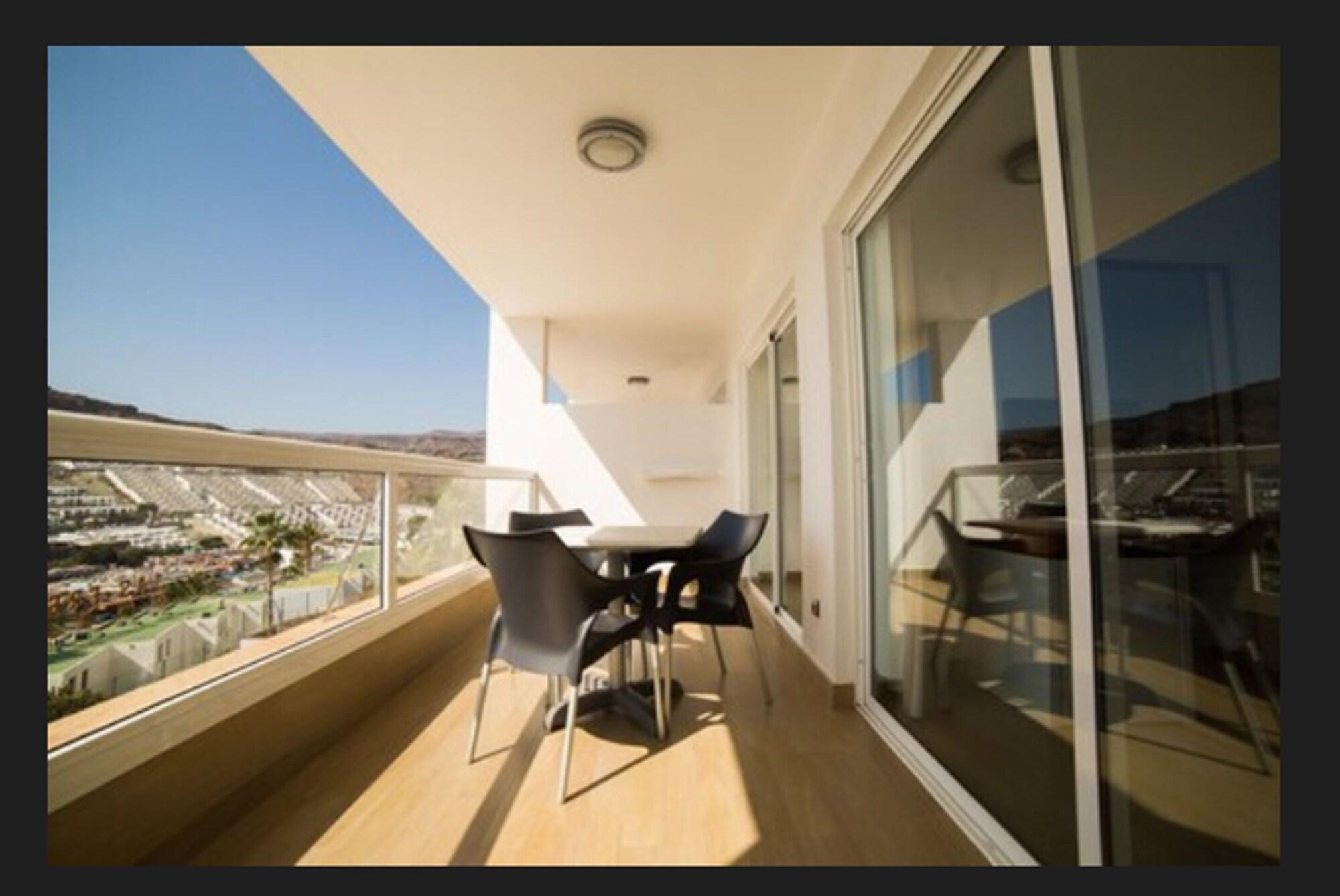 Altair Apartment *