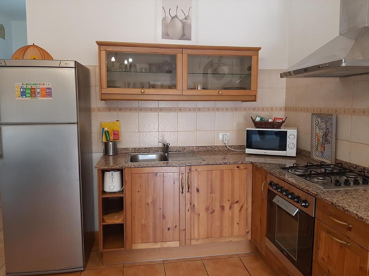 Peaceful House Set On A Vineyard & Work Friendly