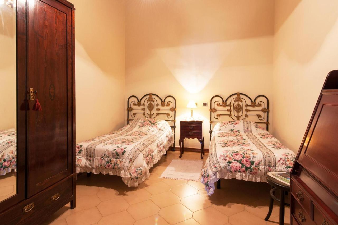 Traditional By Villagrancanaria *
