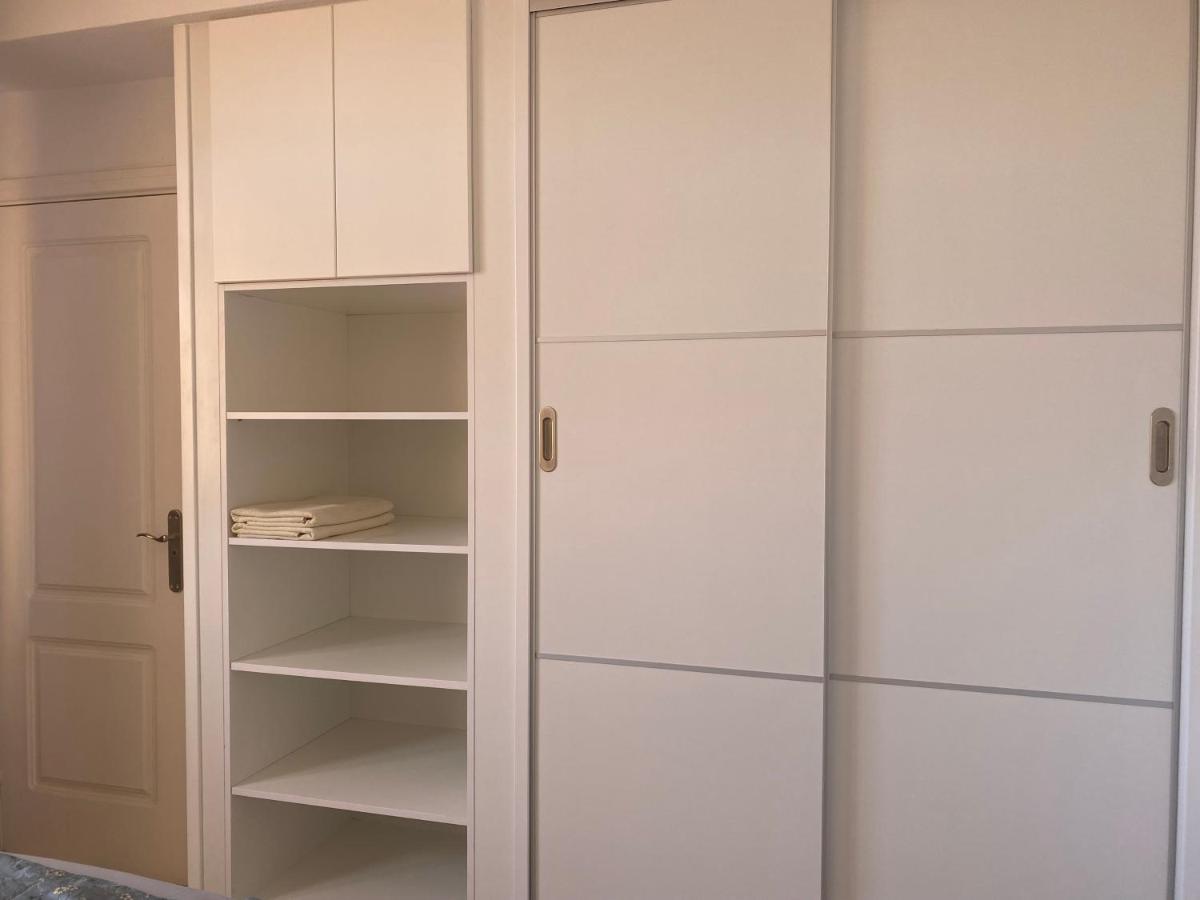 With Views Of Sea And Mountains Apartamento