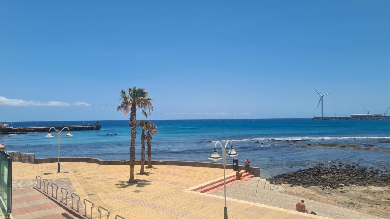Arena Y Mar