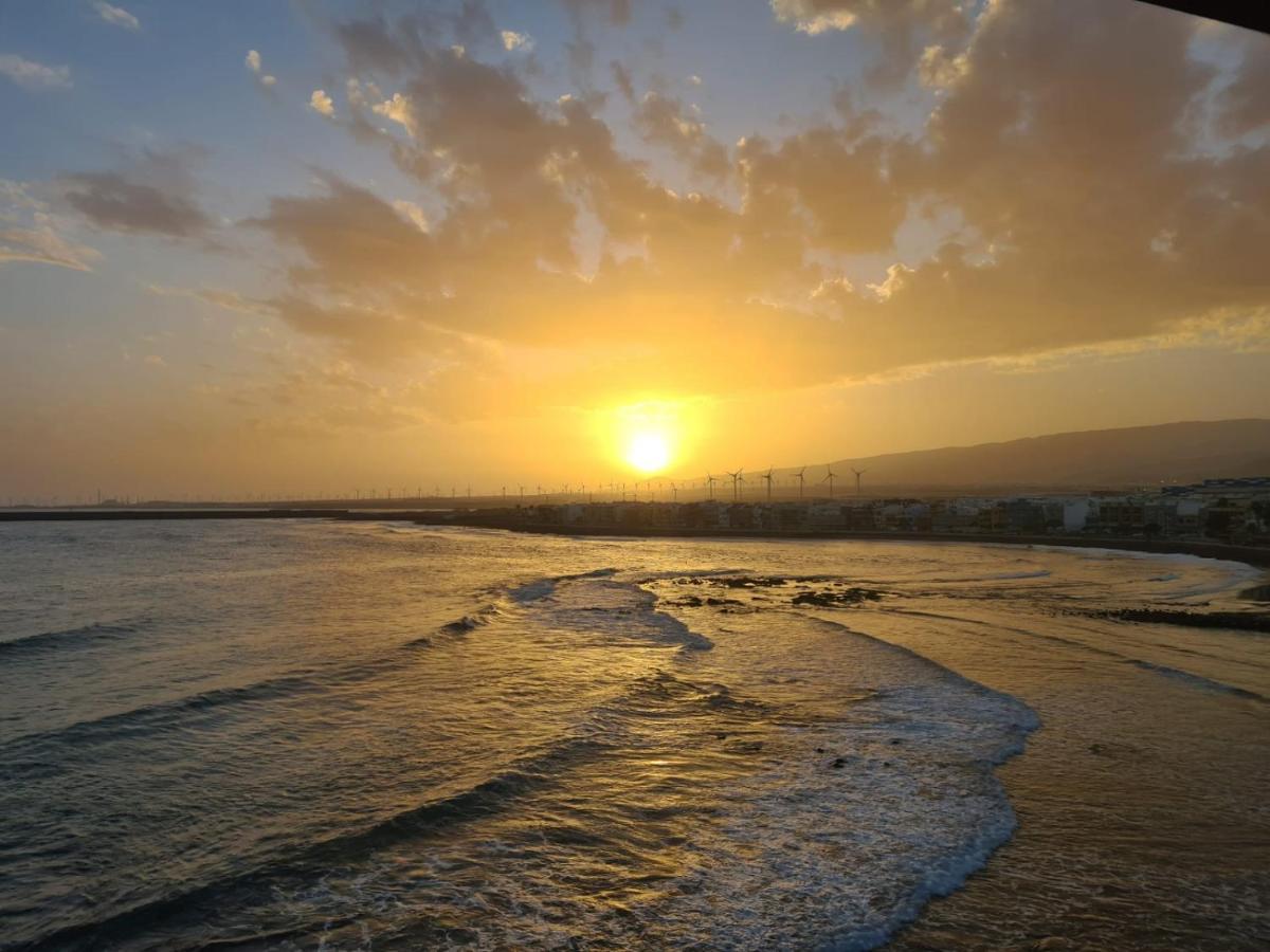 Arena Y Mar