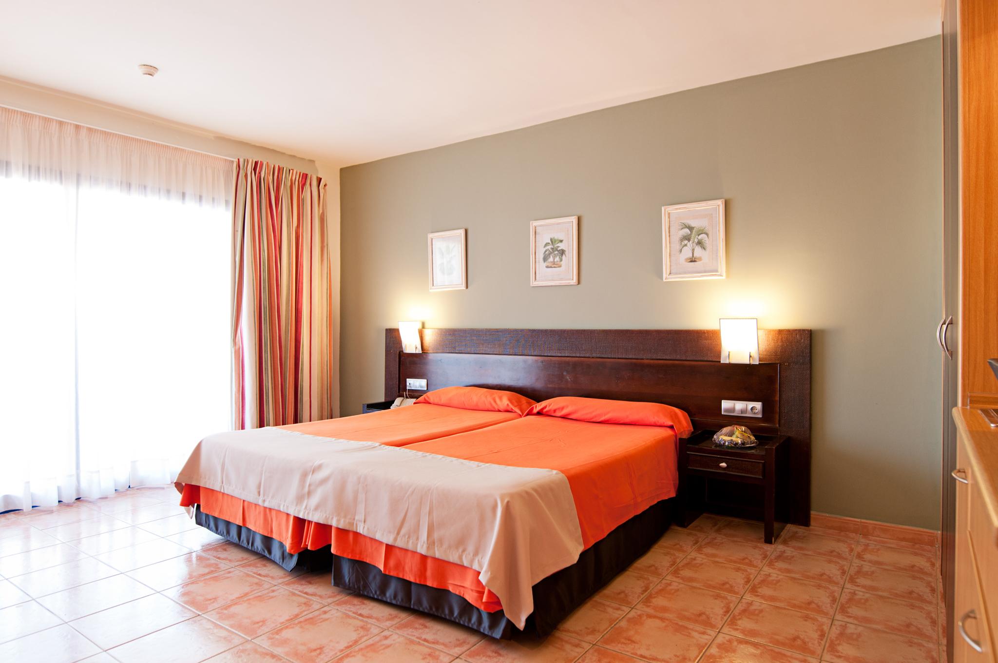 Hotel Livvo Costa & Aquapark (adults Only) 4*