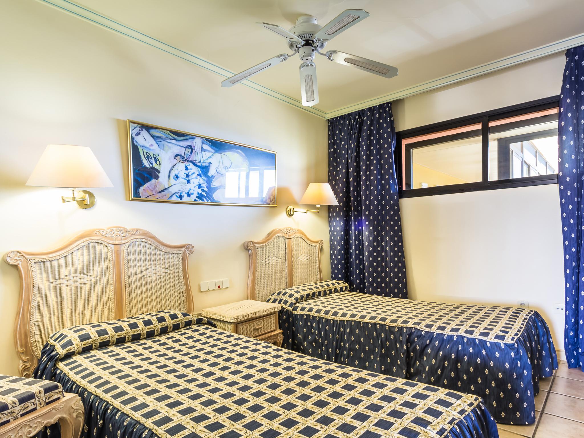 Bluebay Beach Club Apartamento *