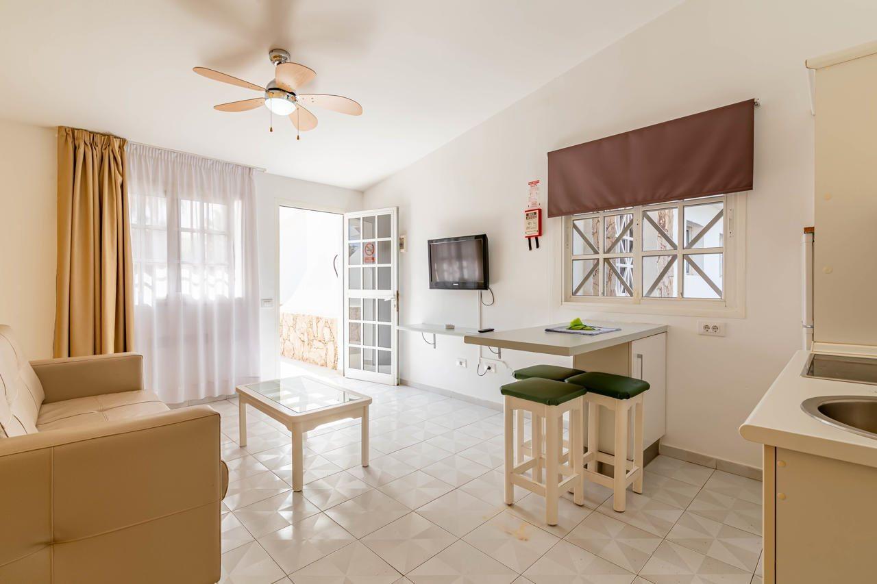 Vista - Adults Only Aparthotel 3*