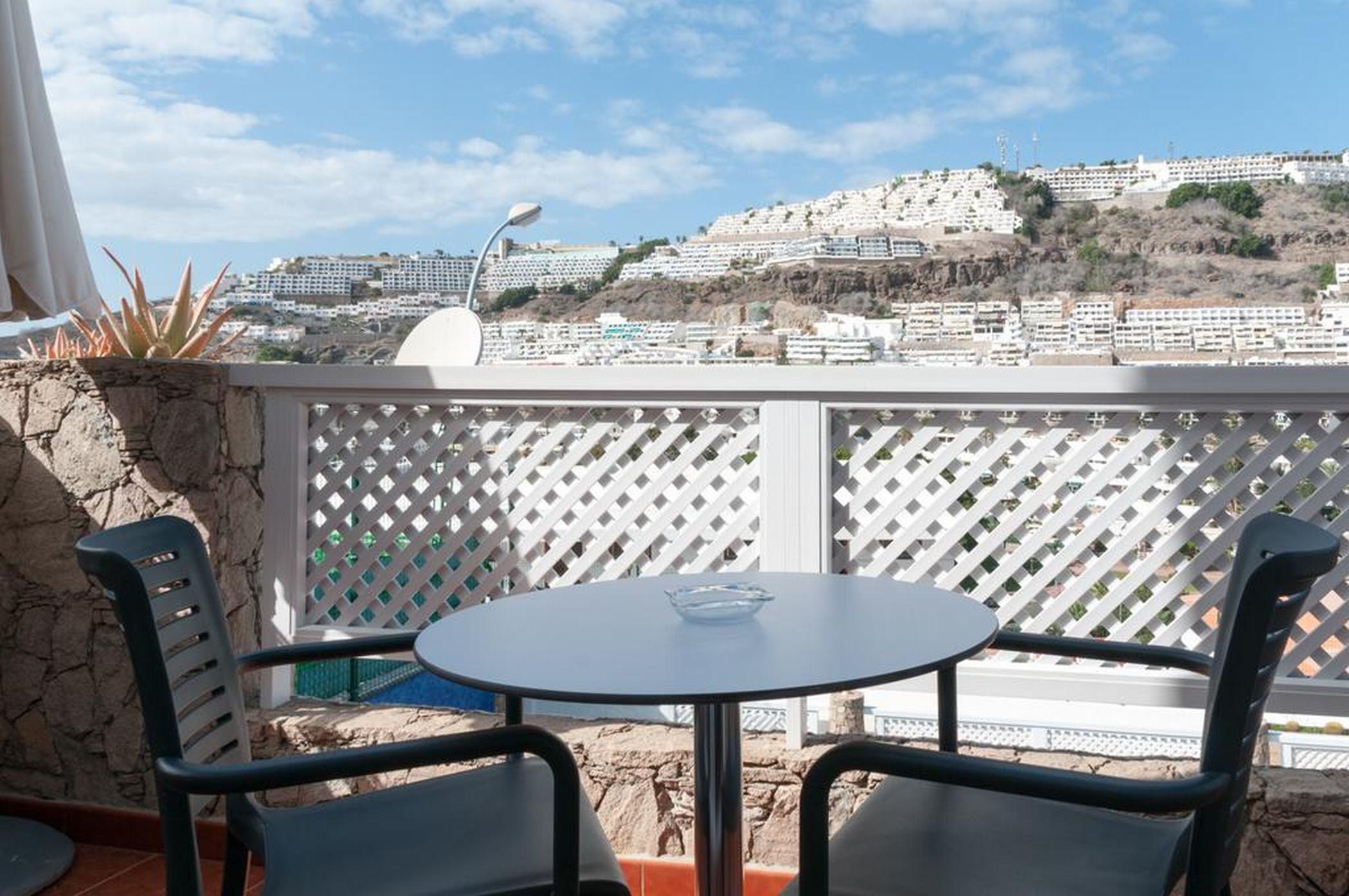 Crotos Hotel