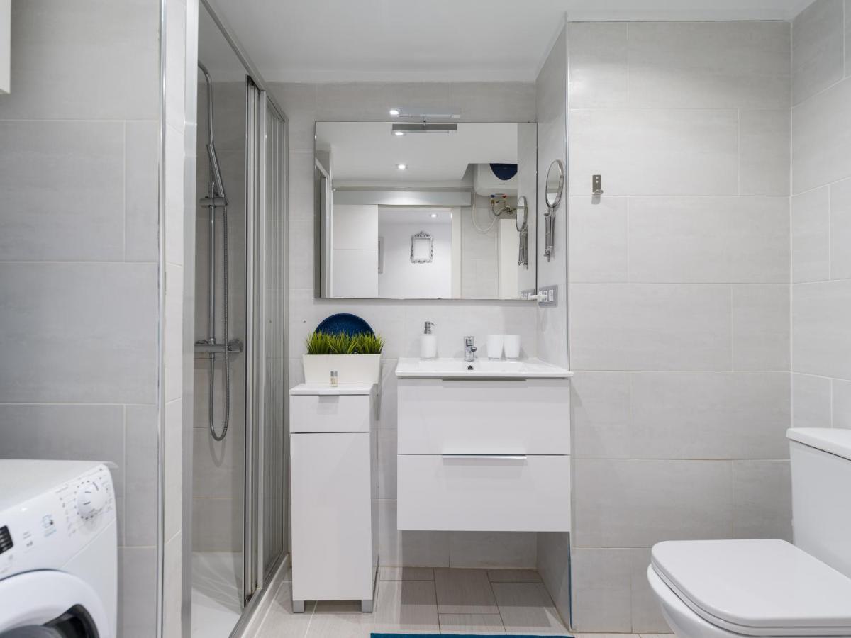 Casa Blanca Canteras Apartment