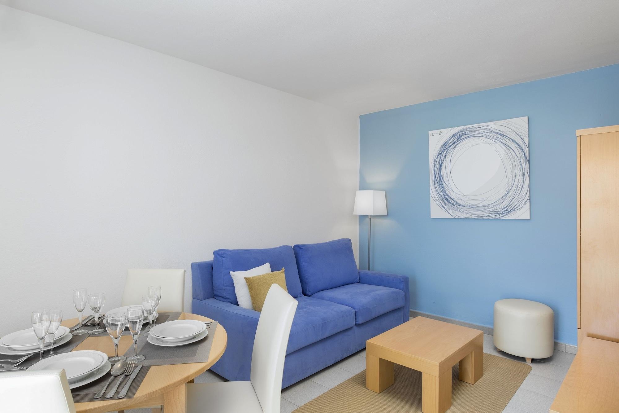 Aparthotel Club Cala Blanca