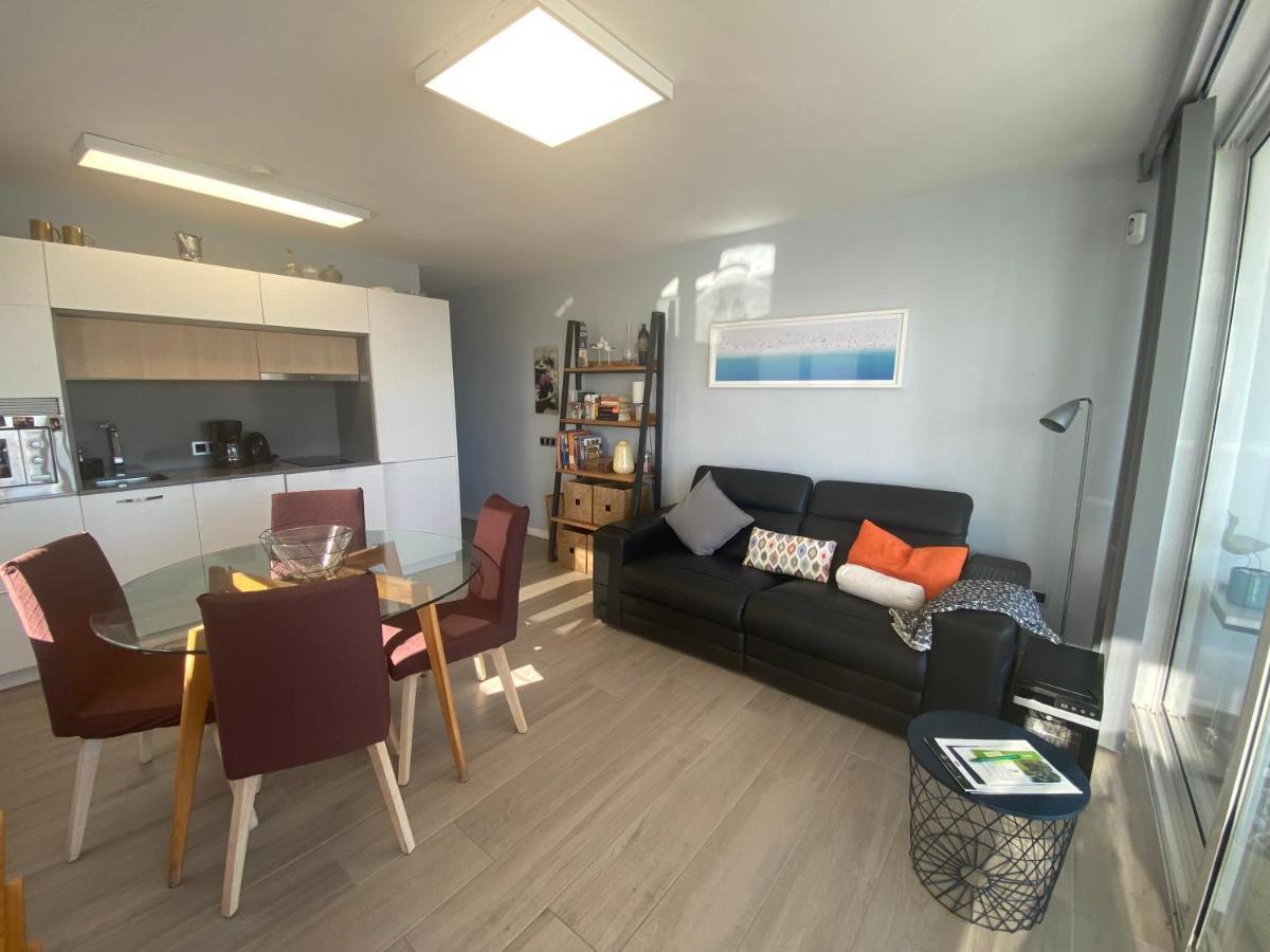 Oasis Palmeras 4 Appartement *