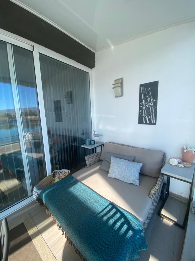 Oasis Palmeras 4 Appartement *