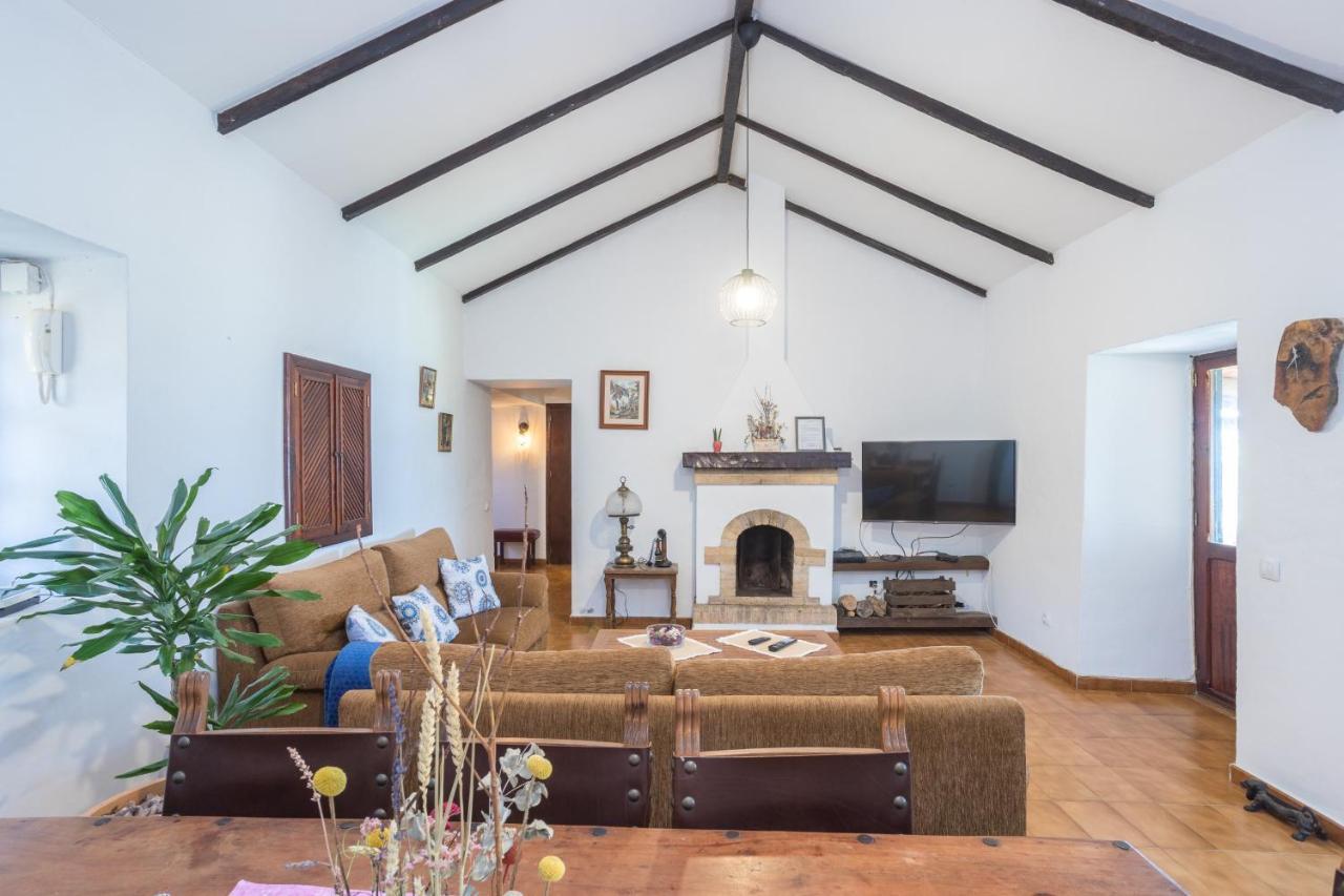 Paredones Farm - Private Pool - Garden Holiday home