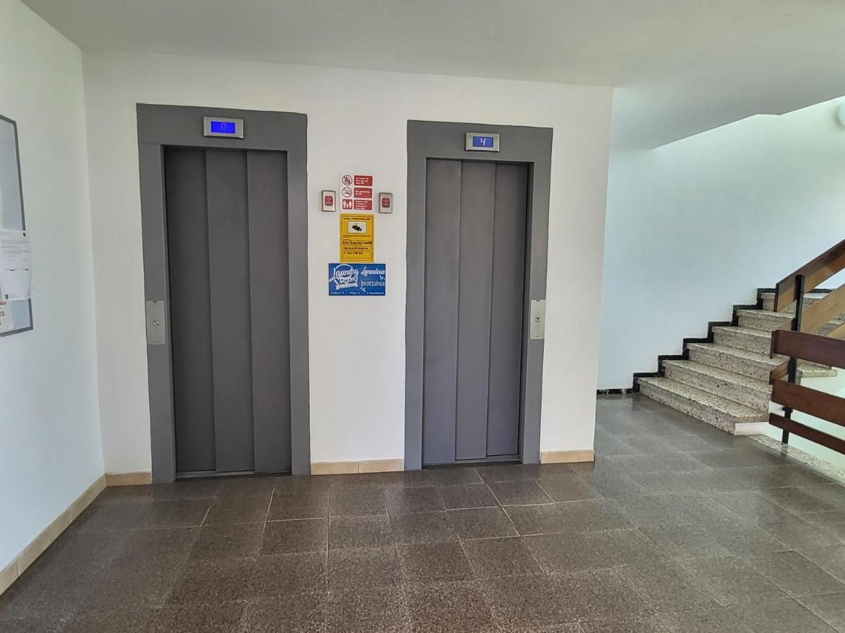 Camelias Aparthotel