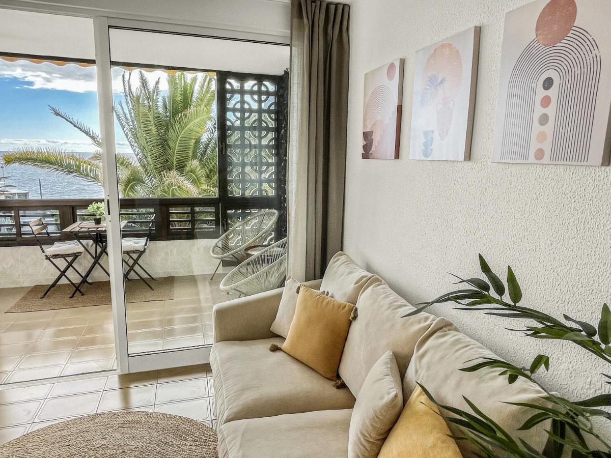 With Stunning Ocean Views Apartment Patalavaca