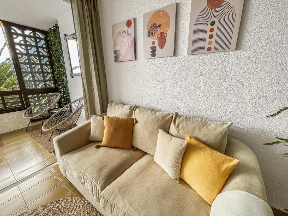 With Stunning Ocean Views Patalavaca
