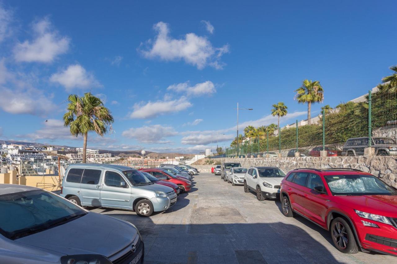 Lightbooking Playa De Amadores La Concha Amplia Terraza Con Barbacoa
