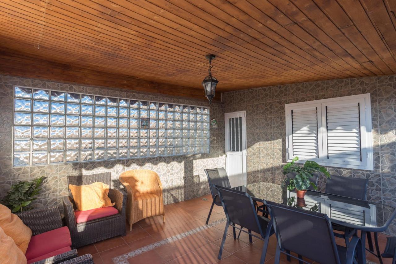 Lightbooking Playa De Amadores La Concha Amplia Terraza Con Barbacoa Apartment