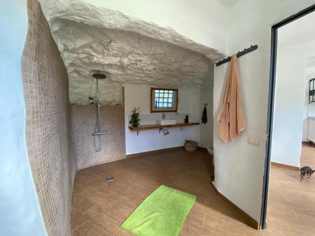 Casas Cuevas Tecen * Valsequillo