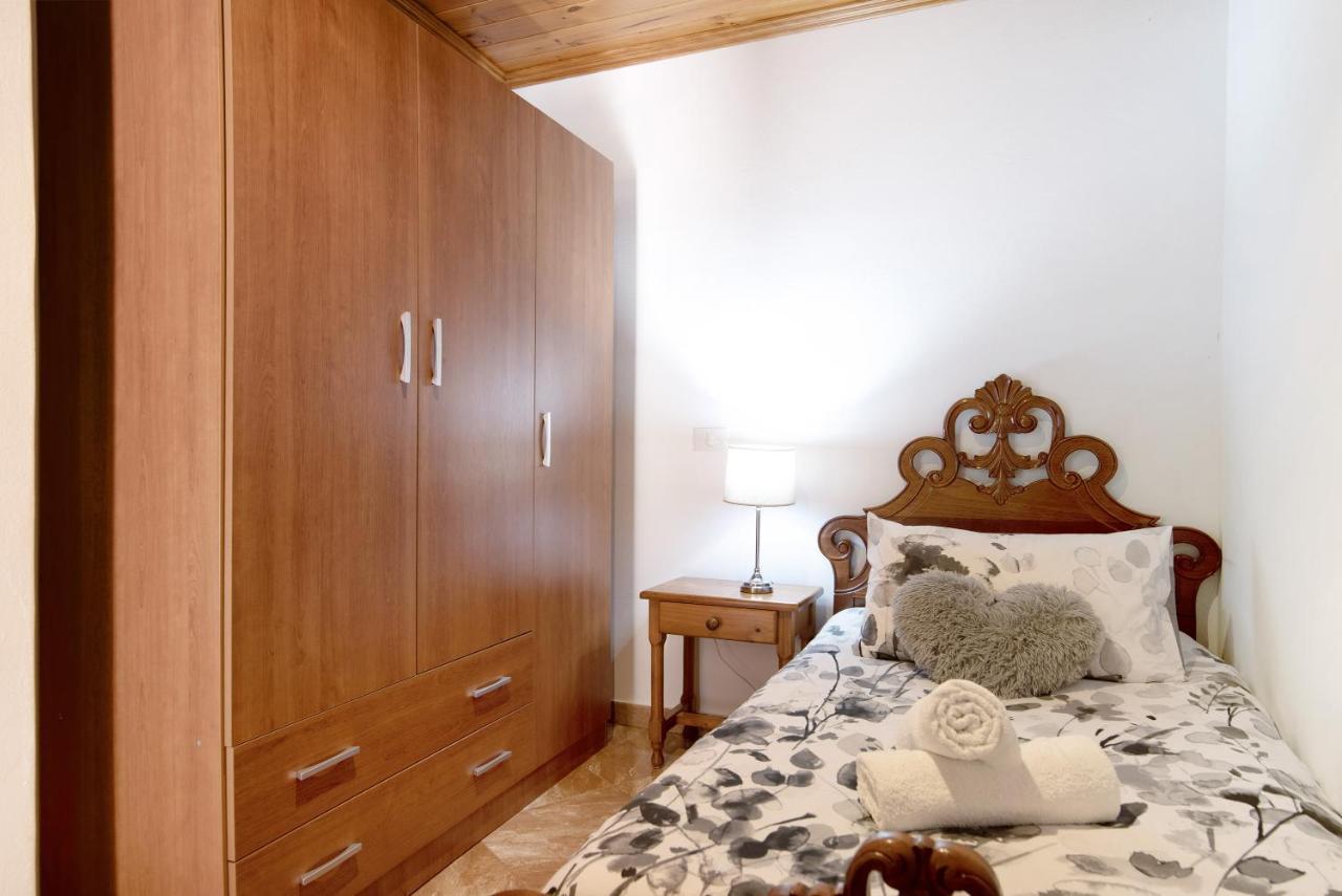 Vv El Alpendre Villa *