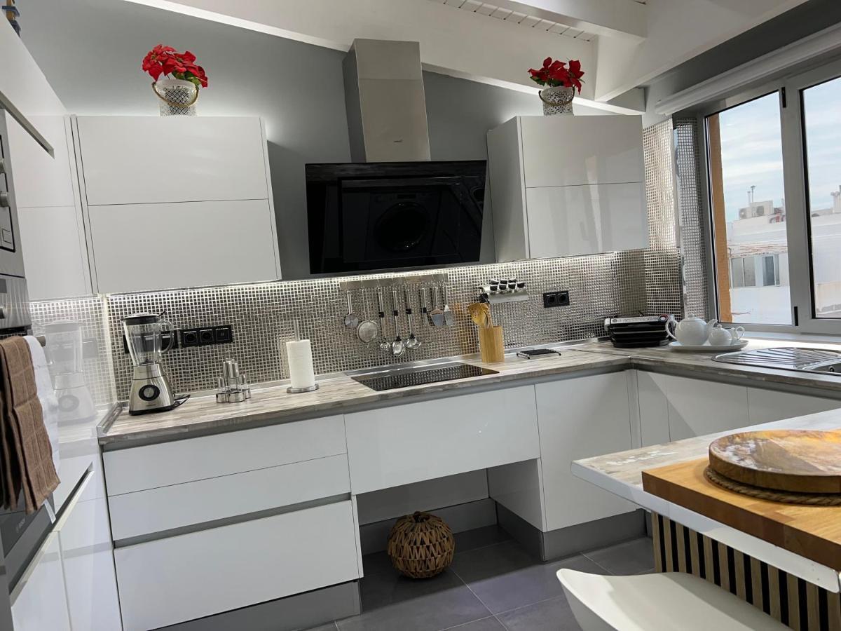 Victorio Canteras Apartment *