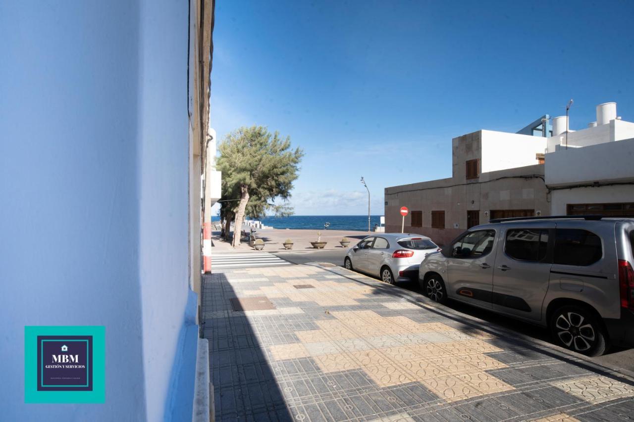 Apartment Mara 1 Playa Del Burrero Junto Al Mar Wifi Gratis *