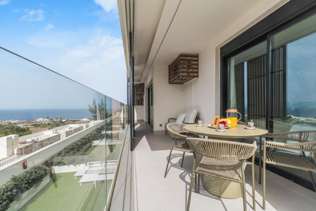 Home2book Panoramic Views & Stylish Design *