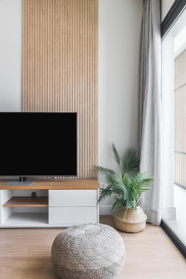 Home2book Panoramic Views & Stylish Design Apartment *