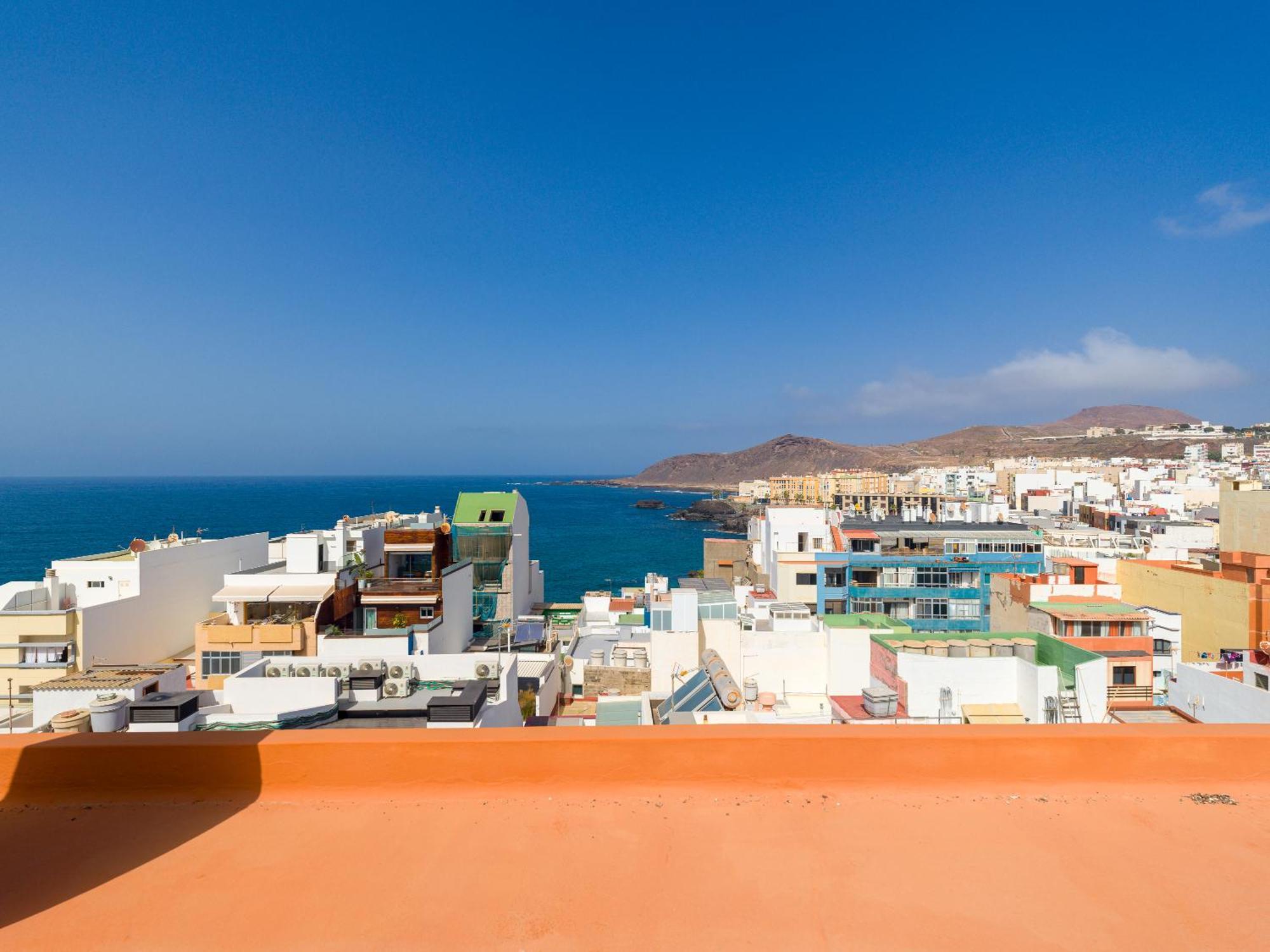 Casita Canaria Playa Seaside View & Terrace Apartment *