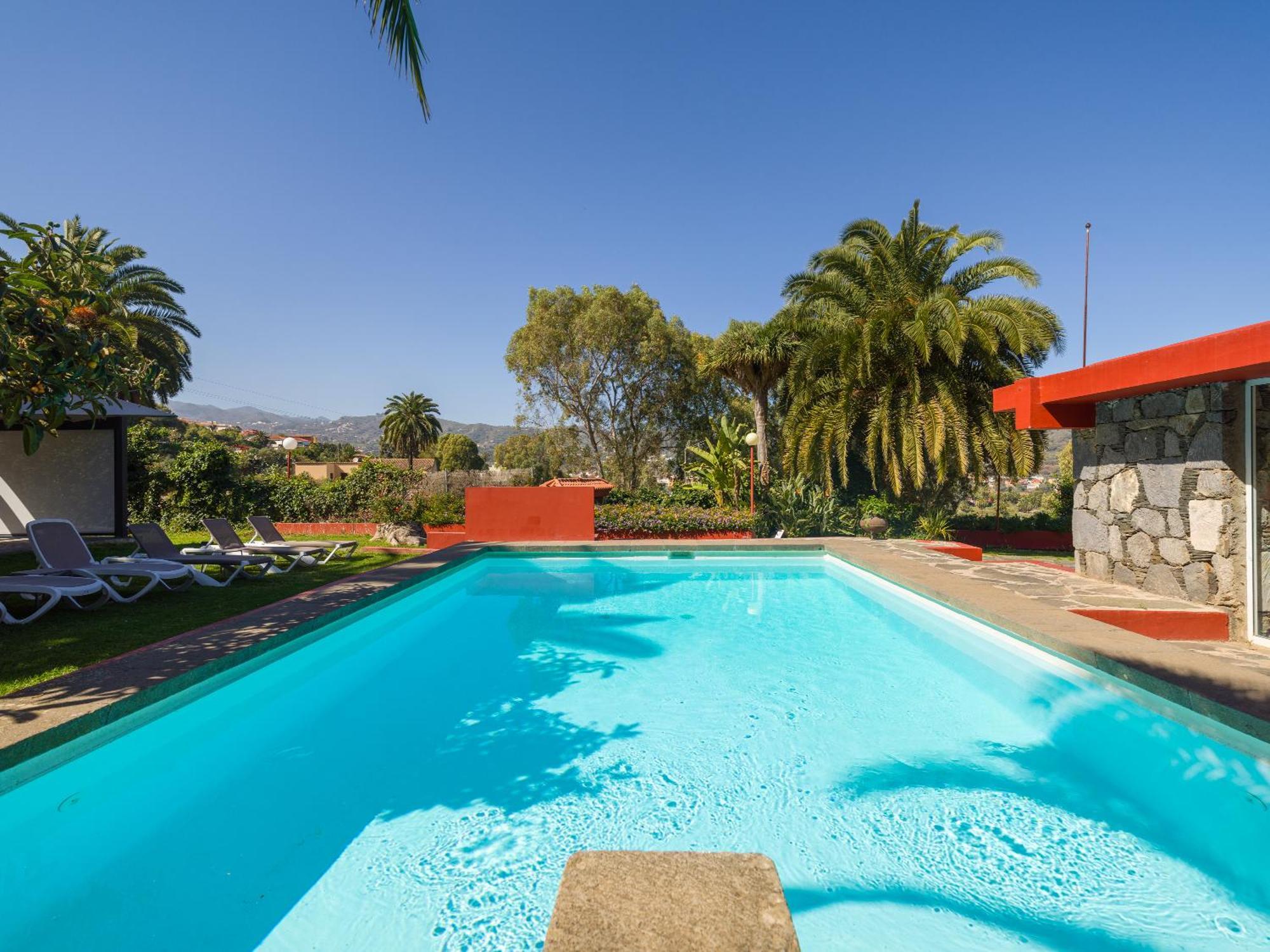 Villa El Jardin De With Private Pool, Sauna & Jacuzzi