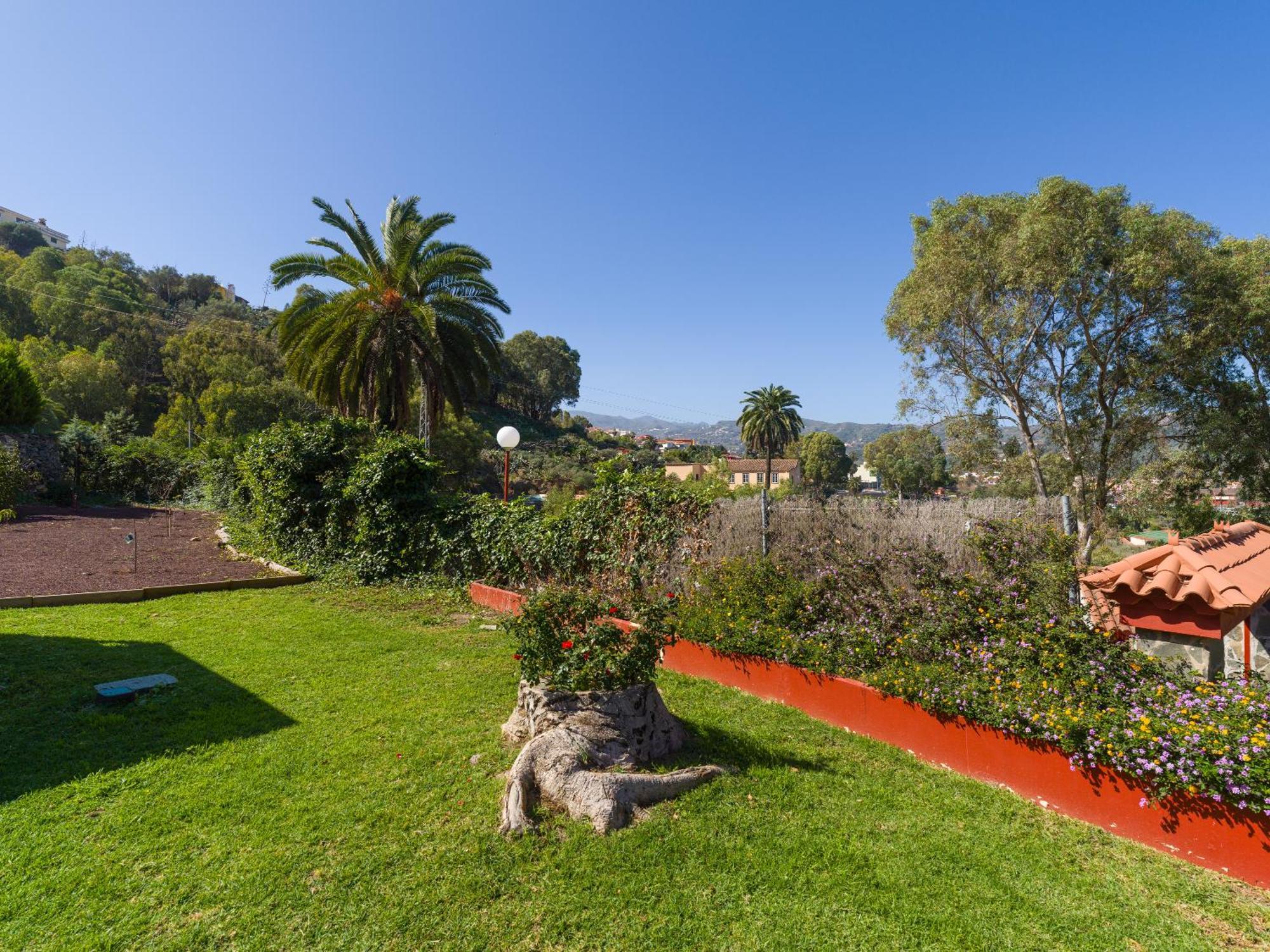 El Jardin De With Private Pool, Sauna & Jacuzzi