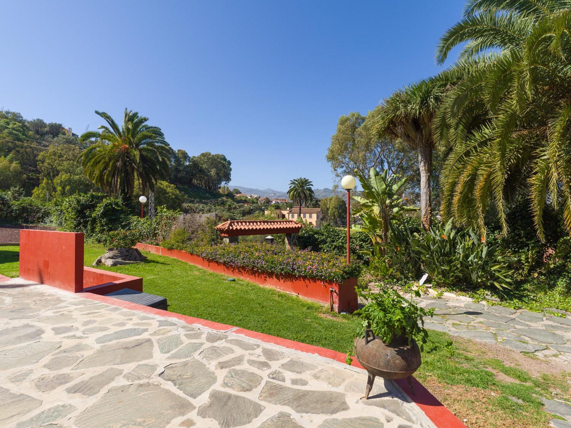 Villa El Jardin De With Private Pool, Sauna & Jacuzzi