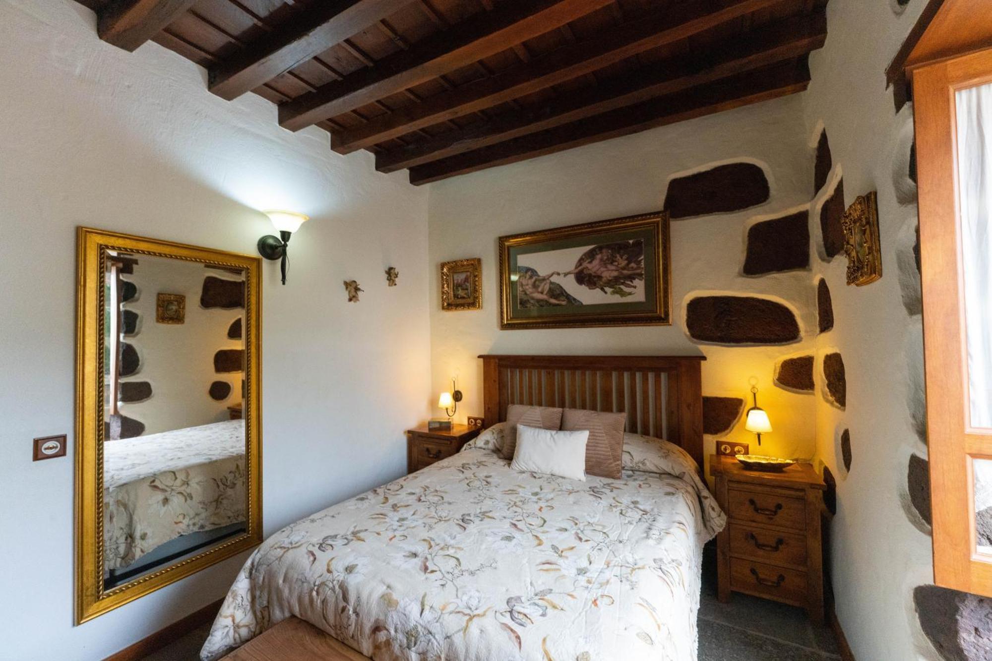 Сasa de vacaciones Ancient Historical House *