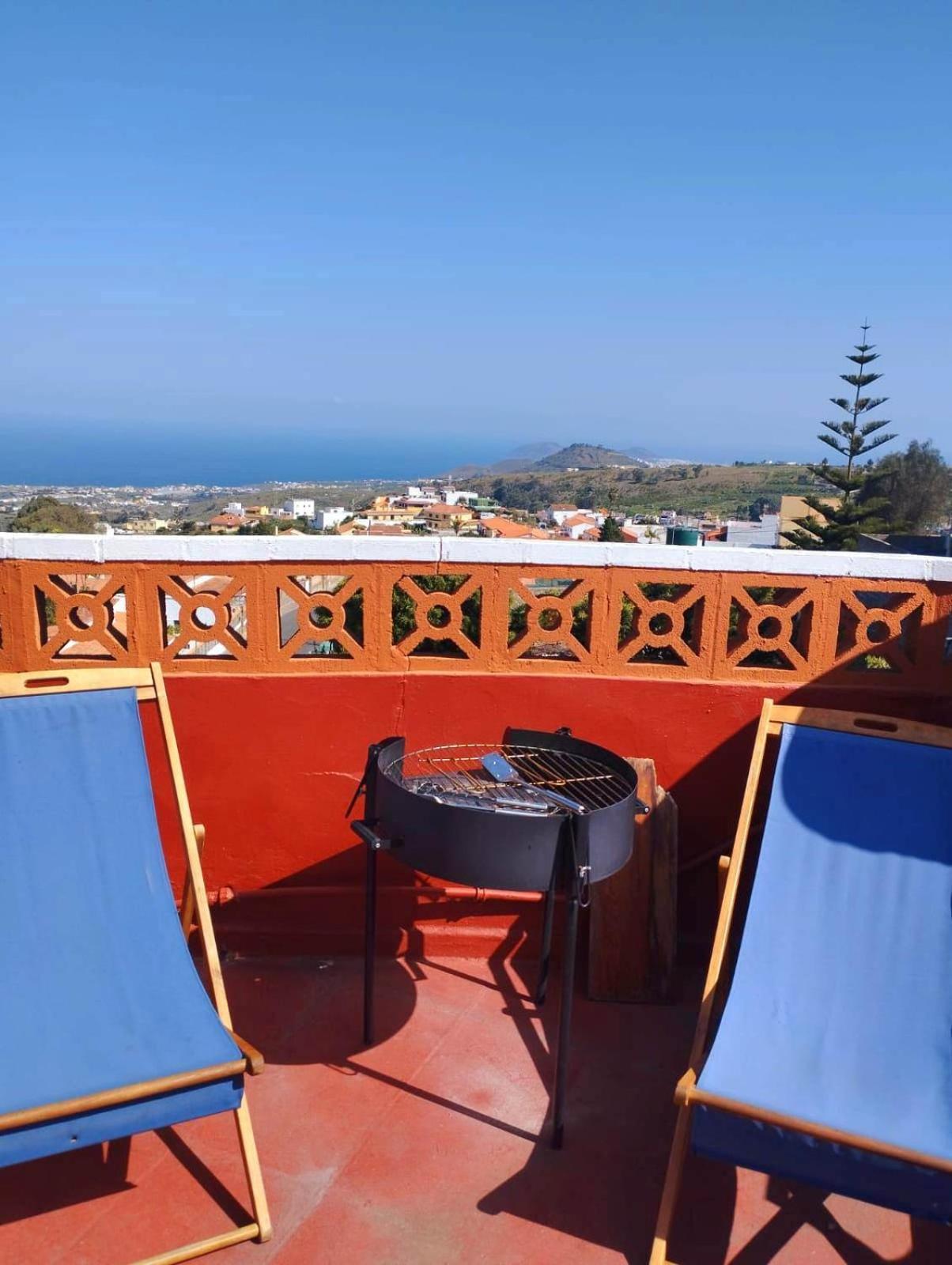 Acoran Family Guests House With Included Morning Yoga Practice *