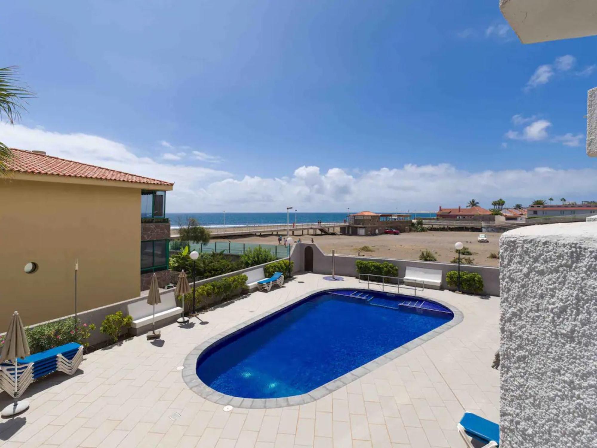 Apartment En La Playa 2 Y Piscina San Bartolome de Tirajana (Gran Canaria)