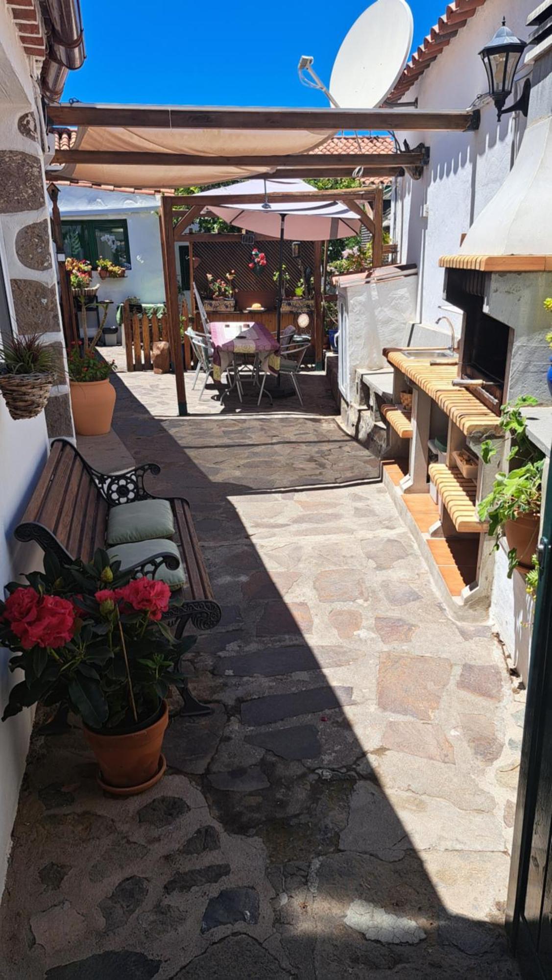 Casa Santana Segura