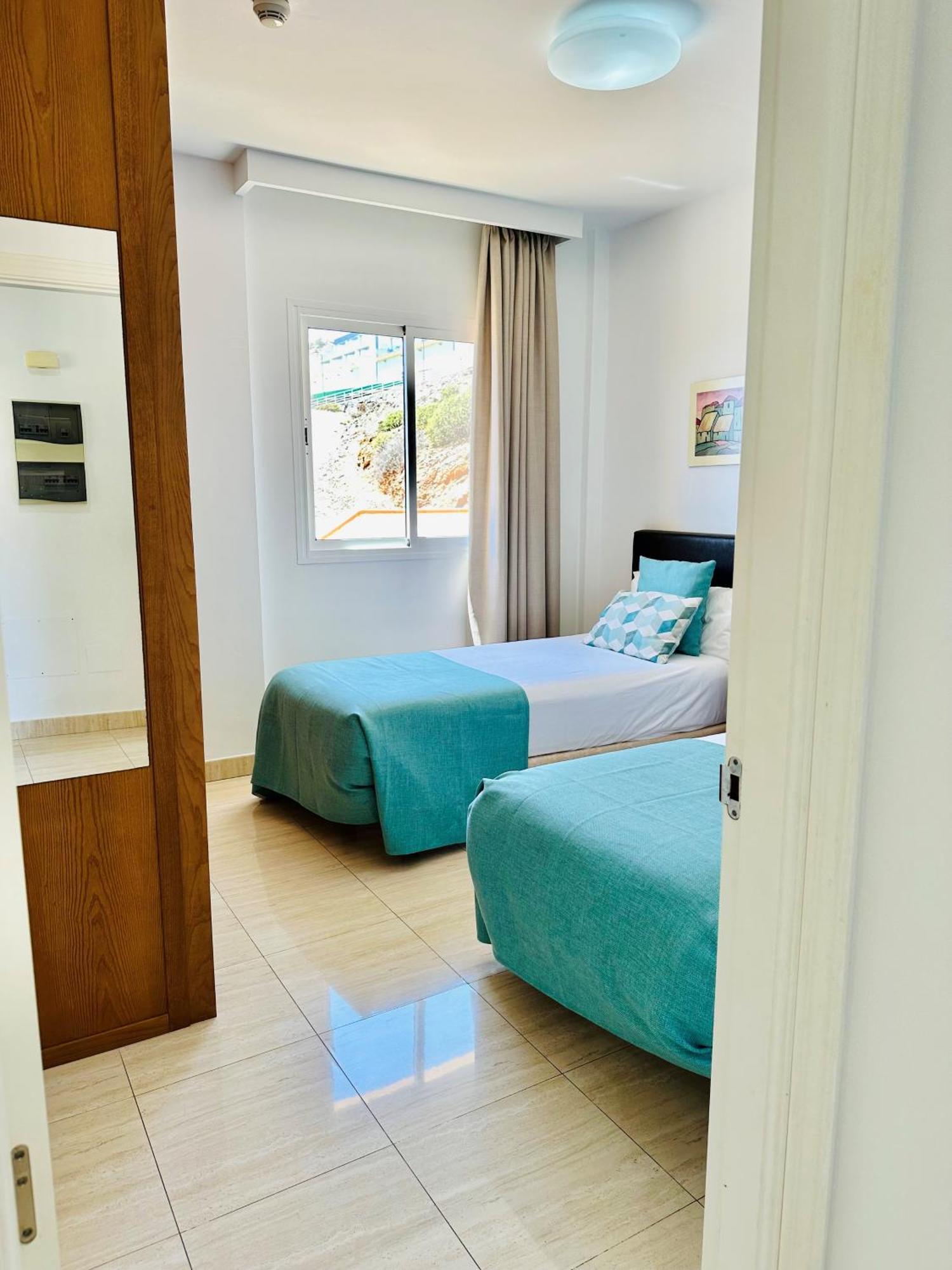 Holiday Club Sol Amadores Aparthotel 4*