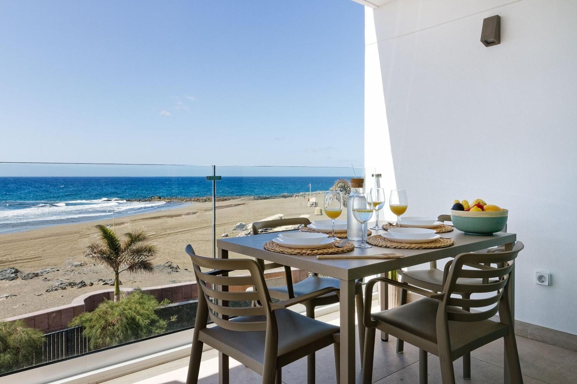 Amapola Moon - Calidad Y Disfrute En Primera Linea De Playa Apartamento