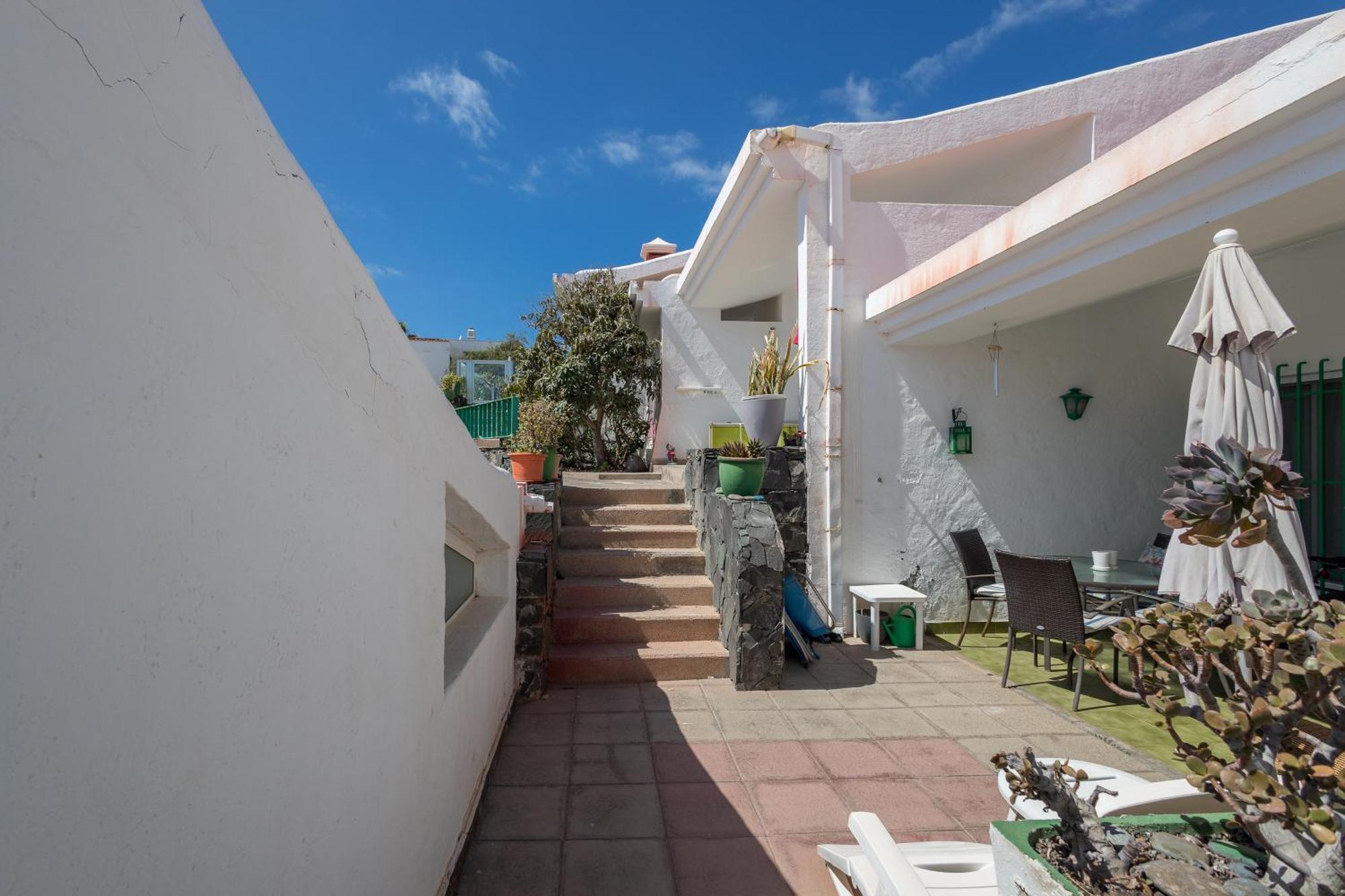 Playa águila Terraza Piscina By Lightbooking