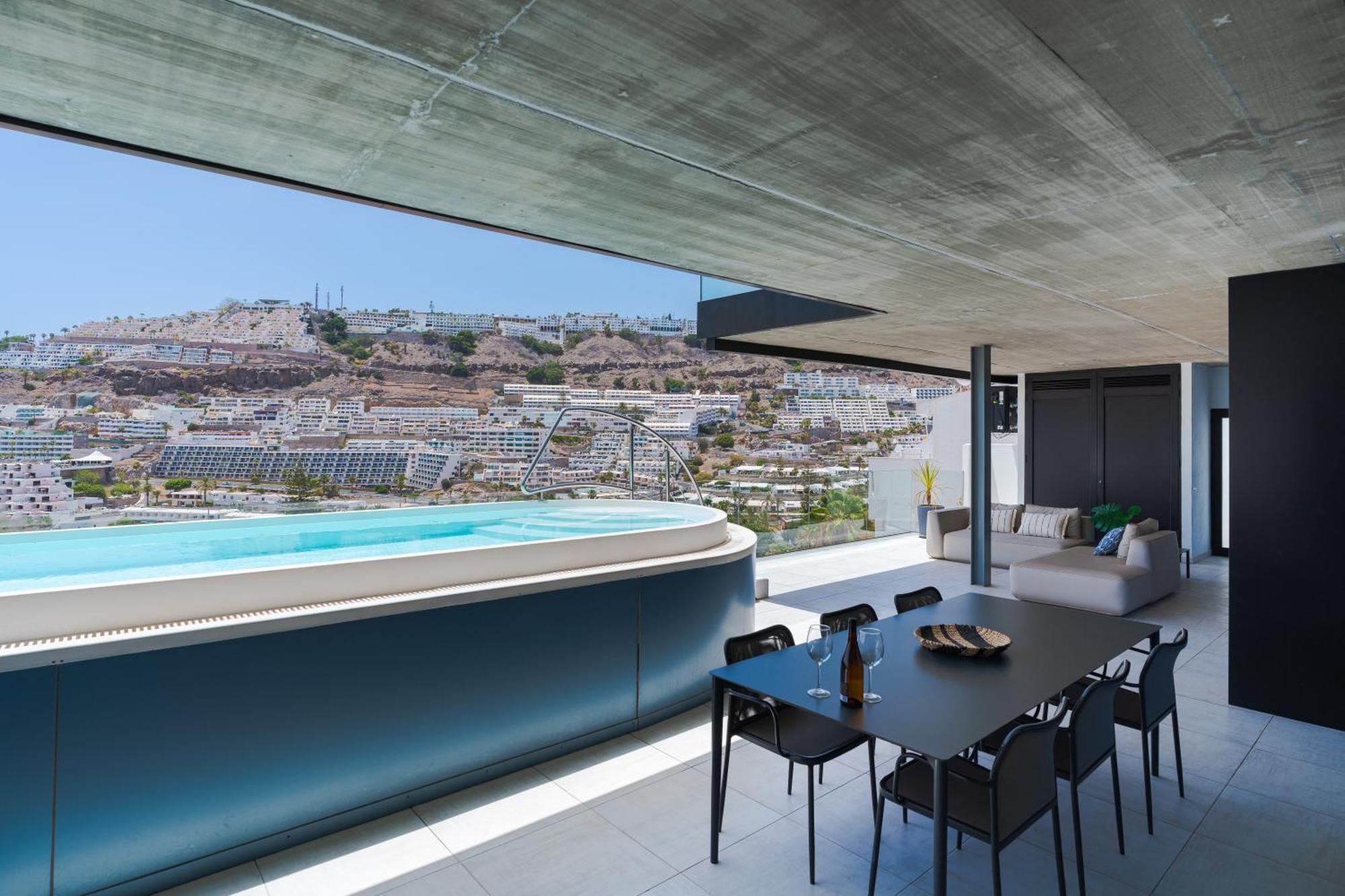 Apartment The One Luxury