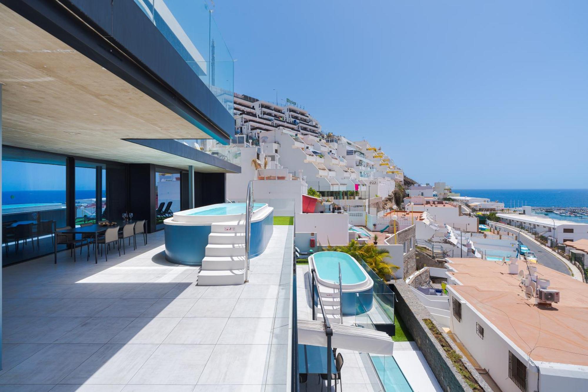 The One Luxury Apartment